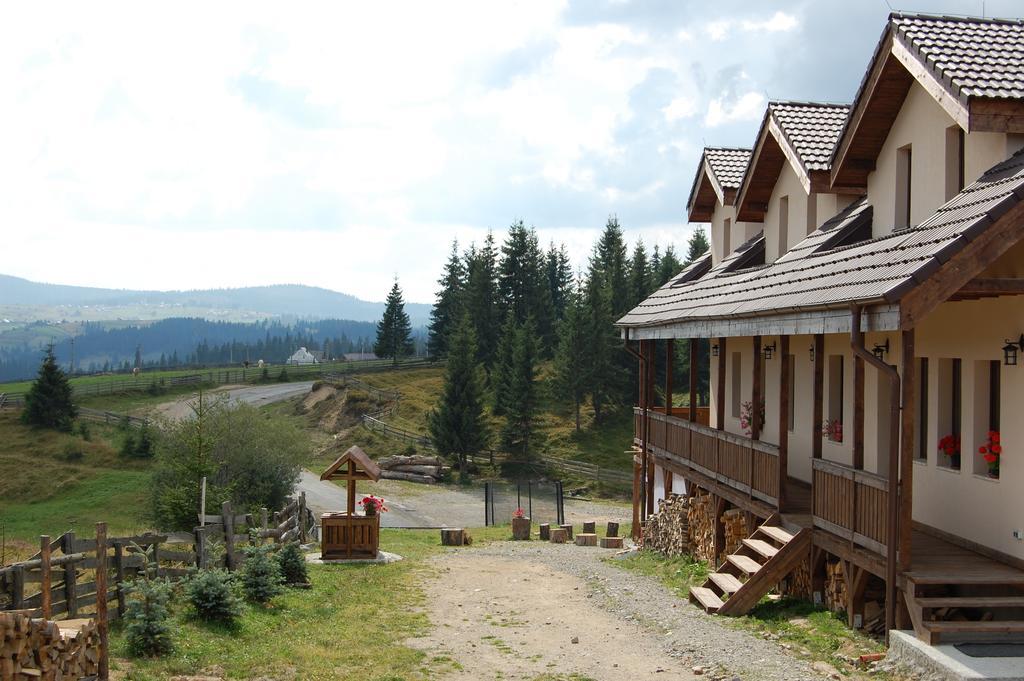 Cabana Motilor มาริเชล ภายนอก รูปภาพ